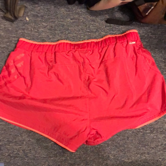 NWOT Adidas pink shorts size s with drawstring - Picture 3 of 3